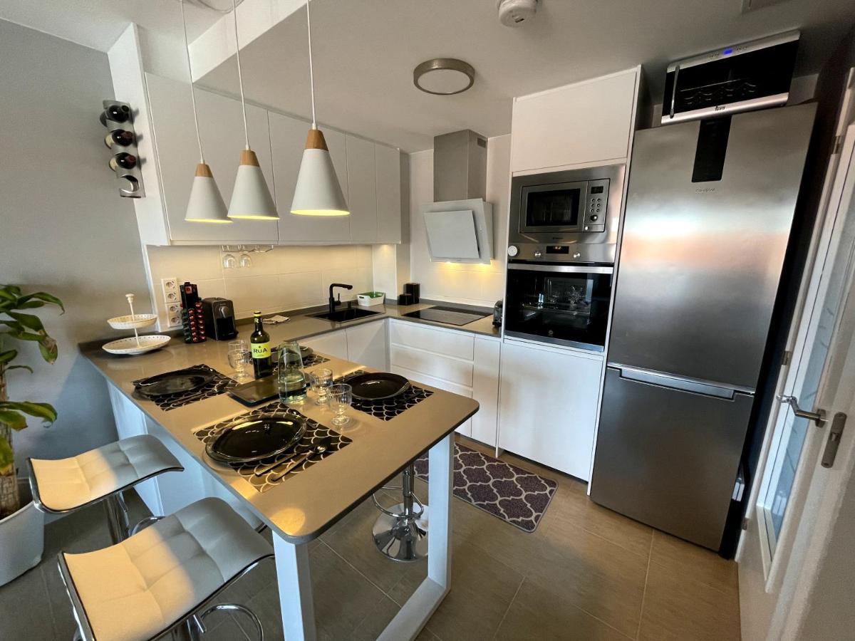 Moderno Y Acogedor Apartamento En Ares Apartman Kültér fotó